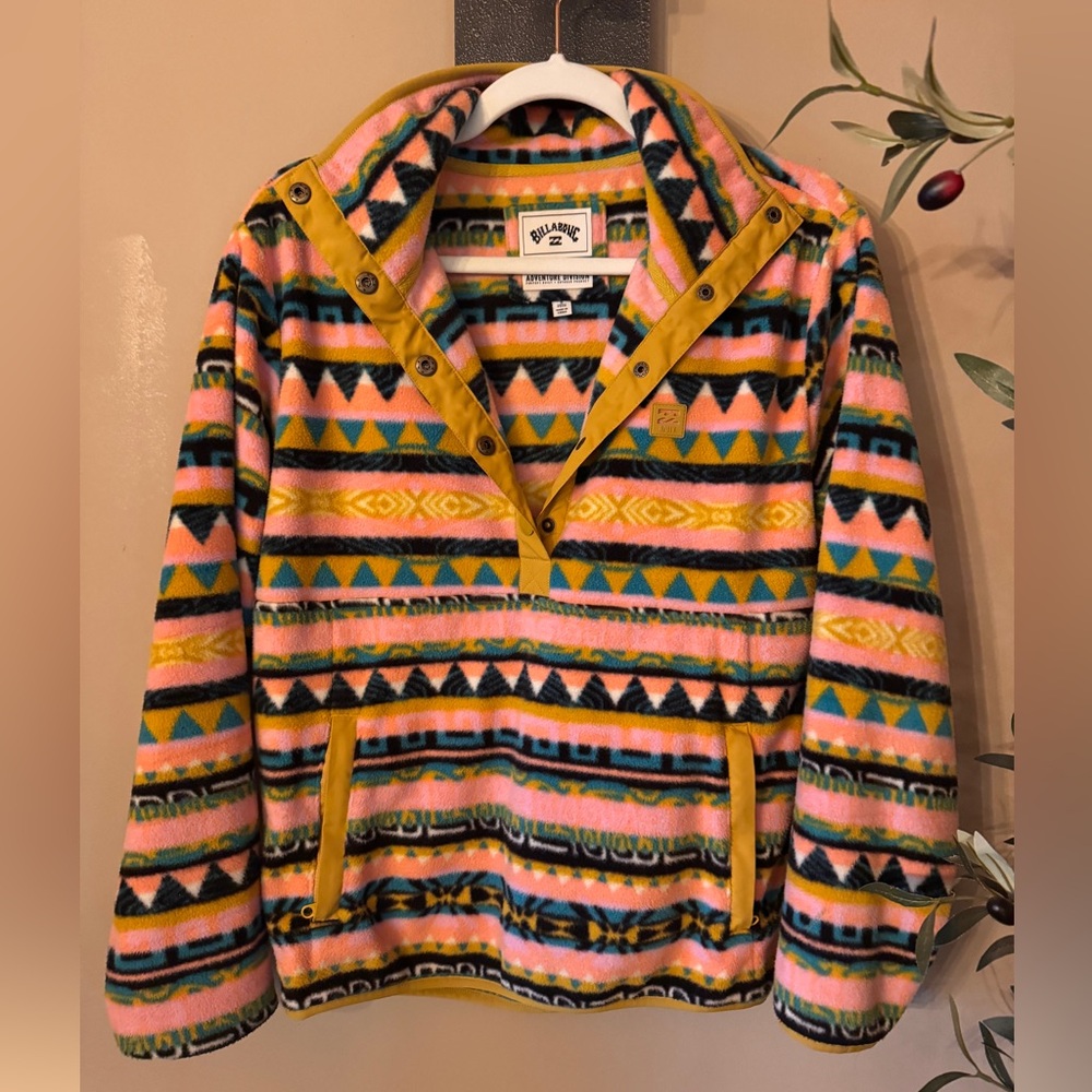 BILLABONG fleece like new